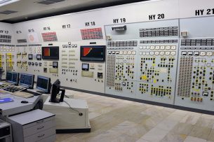 Informationsprozesse in Wirtschaft und Gesellschaft